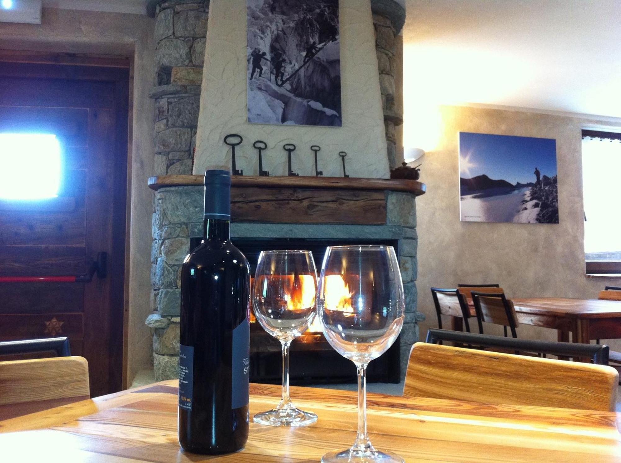 Alpe Rebelle Bed & Breakfast Bionaz Bagian luar foto