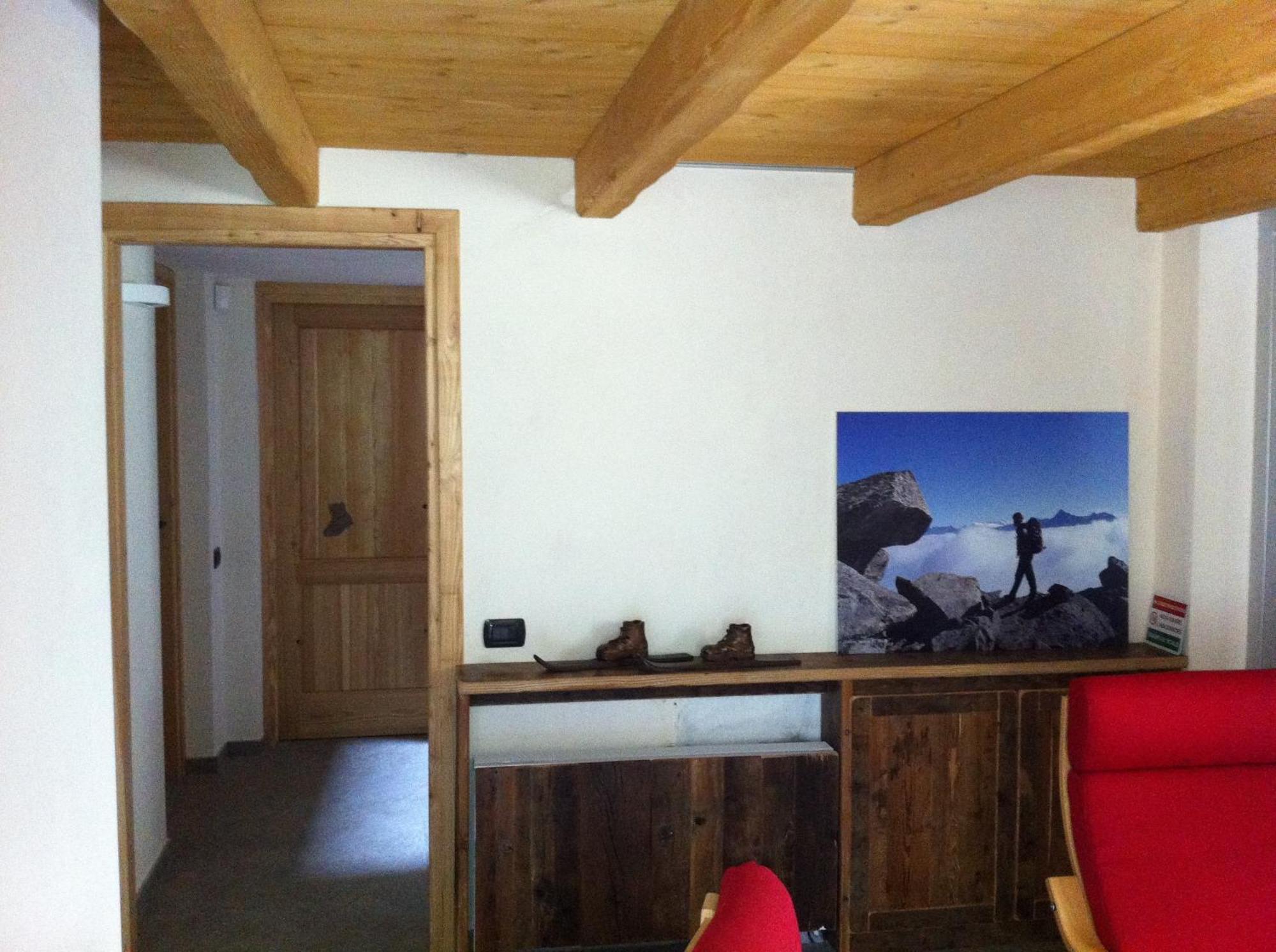 Alpe Rebelle Bed & Breakfast Bionaz Bagian luar foto