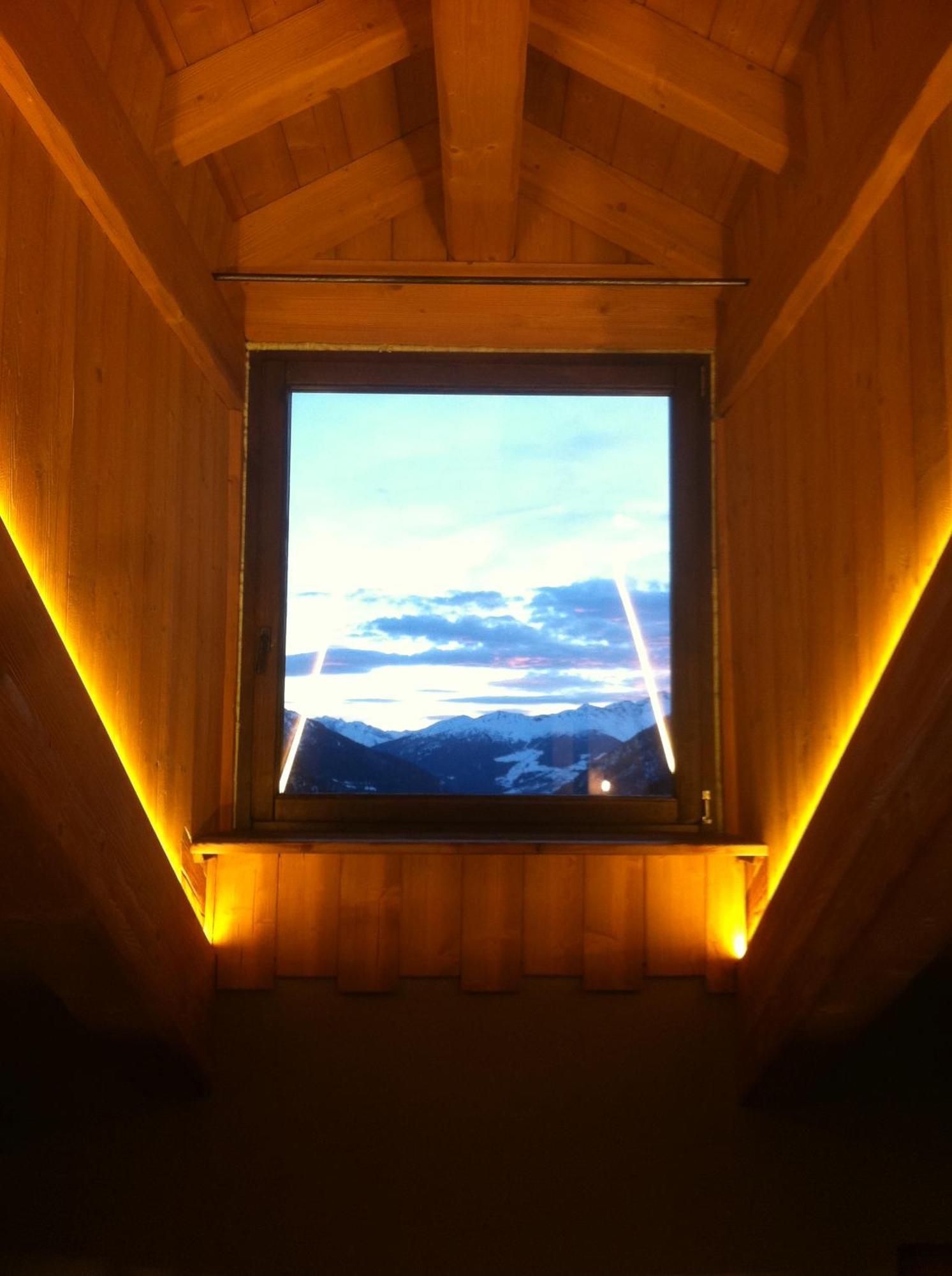 Alpe Rebelle Bed & Breakfast Bionaz Bagian luar foto
